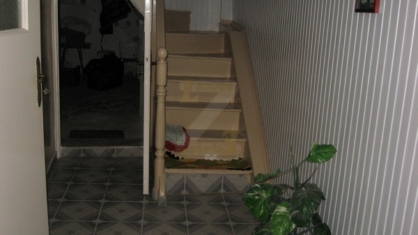 Πωλείται μονοκατοικία στο Πλωμάρι Λέσβου. Πωλείται μονοκατοικία στο Πλωμάρι Λέσβου.