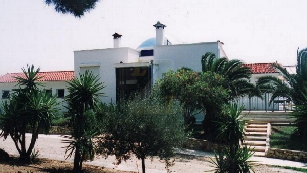 Πωλείται βίλα στην Μυτιλήνη. Πωλείται βίλα στην Μυτιλήνη.