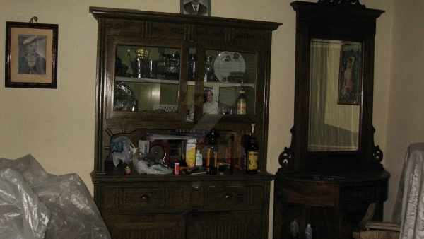 Πωλείται πέτρινη οικία στον Πολιχνίτο Λέσβου.