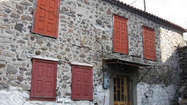 Πωλείται πέτρινο σπίτι στο Σκαλοχώρι Λέσβου. Πωλείται πέτρινο σπίτι στο Σκαλοχώρι Λέσβου.