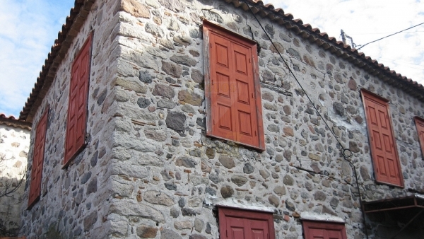Πωλείται πέτρινο σπίτι στο Σκαλοχώρι Λέσβου. Πωλείται πέτρινο σπίτι στο Σκαλοχώρι Λέσβου.
