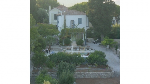 Πωλείται πύργος στην περιοχή Ακλειδιού Λέσβου. Πωλείται πύργος στην περιοχή Ακλειδιού Λέσβου.