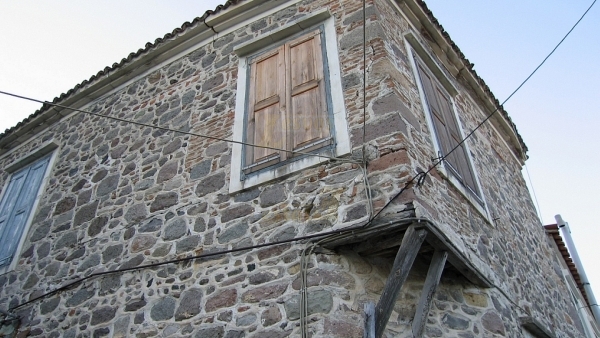 Πωλείται μεζονέτα στην Μήθυμνα (Μόλυβο) Λέσβου. Πωλείται μεζονέτα στην Μήθυμνα (Μόλυβο) Λέσβου.