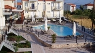 Πωλείται συγκρότημα με διαμερίσματα στην Άναξο Λέσβου.