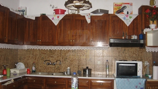 Πωλείται οικία στην Άντισσα Λέσβου.