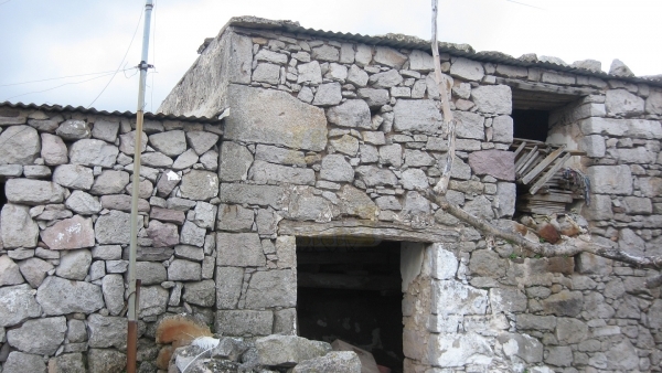 Πωλείται οικόπεδο στην Κλειώ Λέσβου.